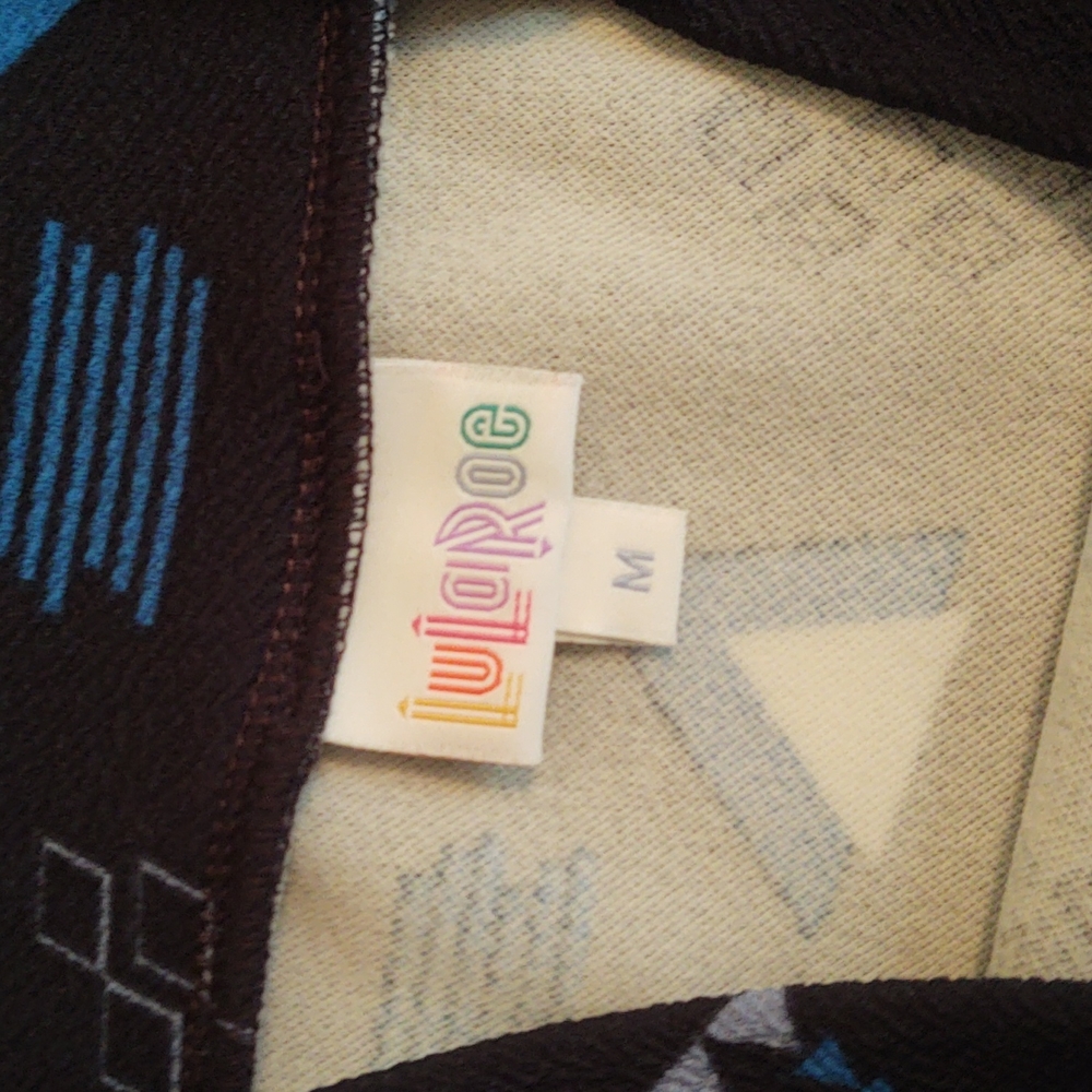 *SOLD* NWOT LuLaRoe Pencil Skirt Size M - Picture 3 of 4